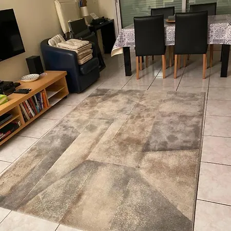 De La Apartmán *